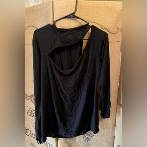 Off the shoulder, cut out shirt
